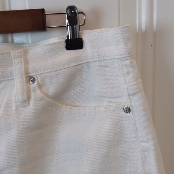 J.Crew raw edge hem White denim skirt (size 36x18) - Picture 4 of 8